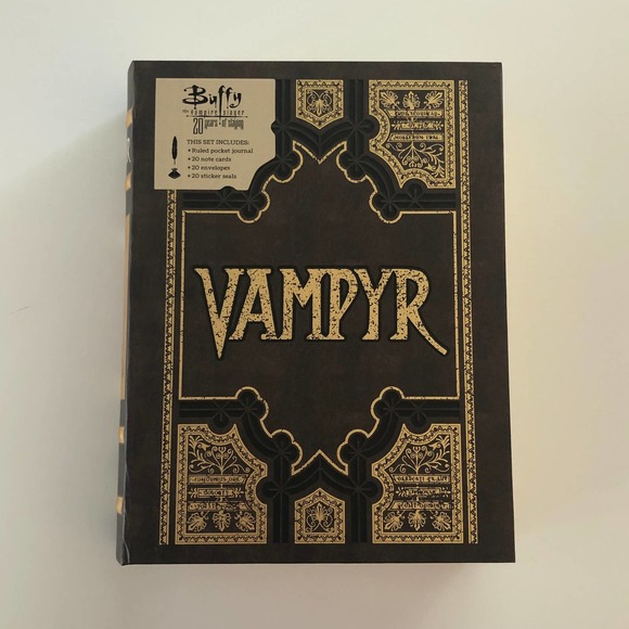 Buffy the Vampire Slayer Other - Buffy the Vampire Slayer Vampyr Stationary Set Notebook NEW